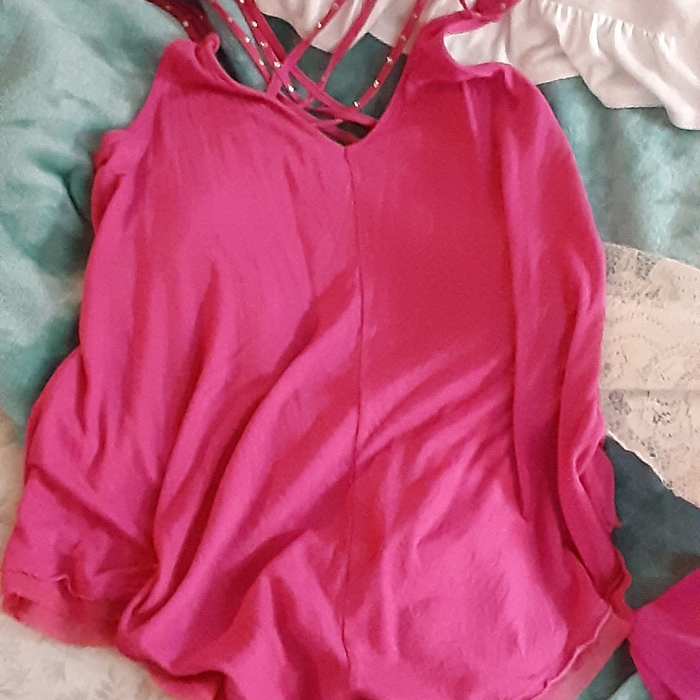 Pink Top - Picture 3 of 4